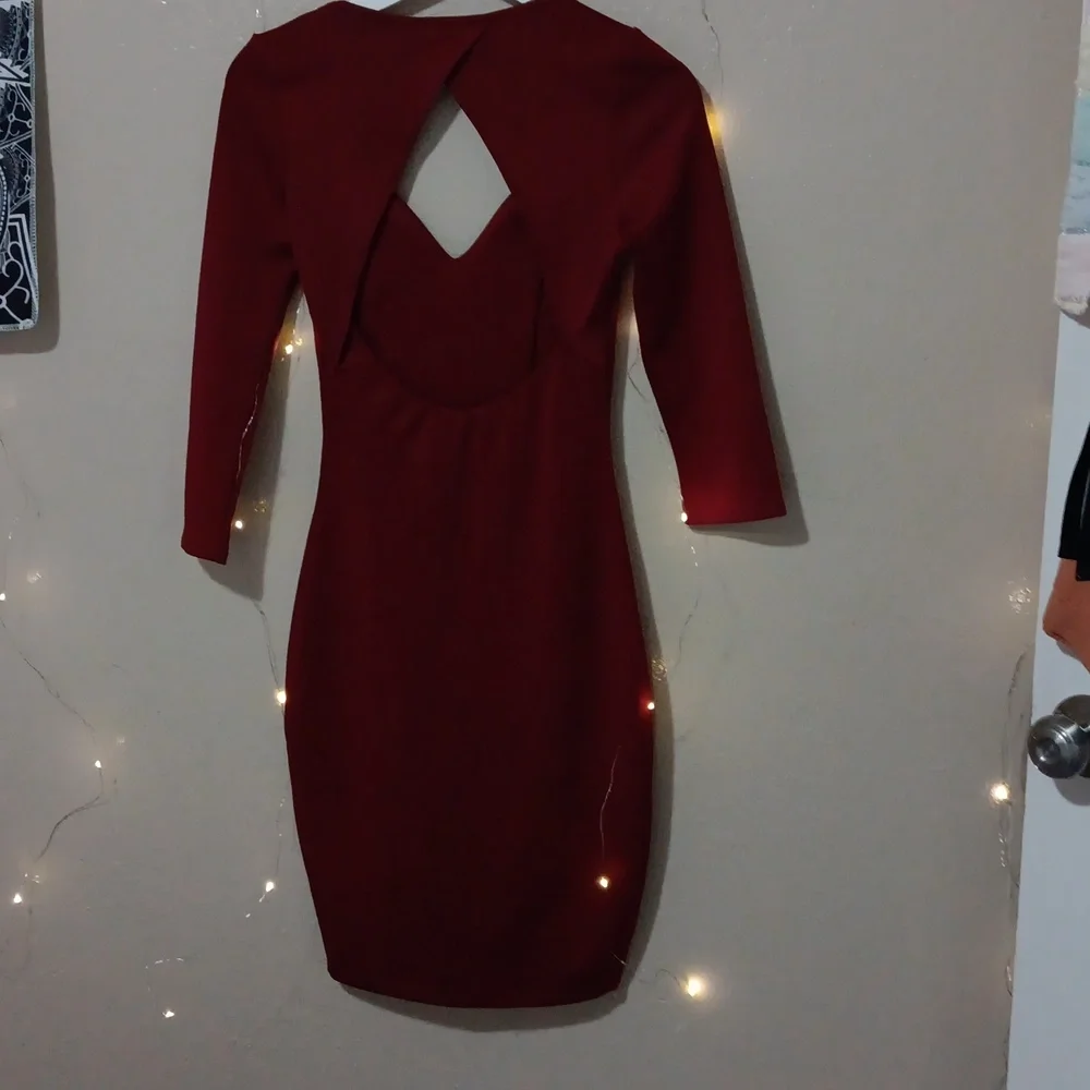 Dress - Picture 2 of 3